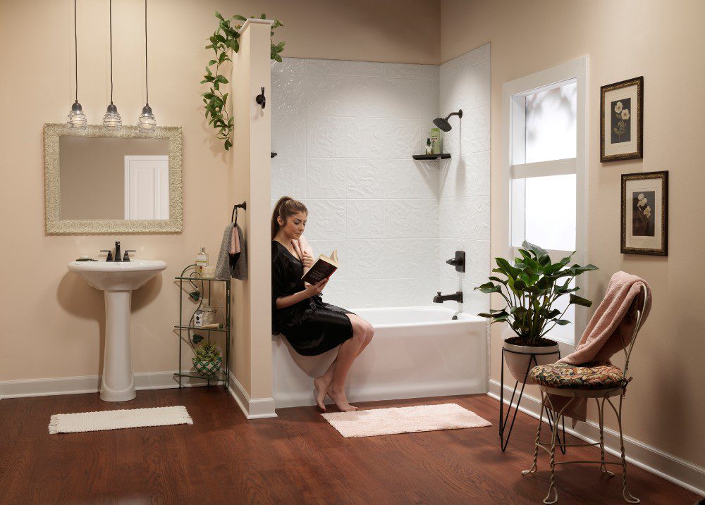 Model reading w White 12 x 12 sim tile w white Contour tub and Oil Rubbed Bronze Fixtures