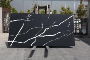 Advantages of Quartz Slabs